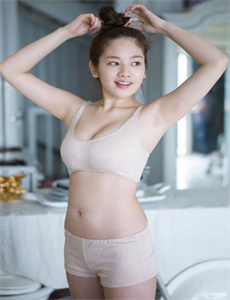 《她是反派的阴影-长篇调教各种美妇系列小说》