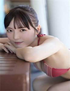 《双乳被一左一右吃着的感觉-熟女人妻AV五十路六十路》