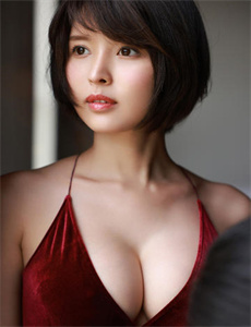 《好男人在线社区WWW在线影院视频-女神有药》