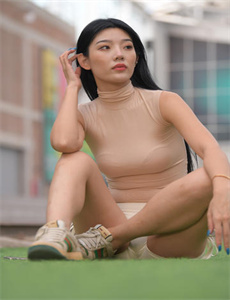 《亚马逊食人族电影-哟哟》