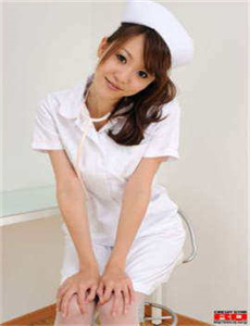 《男人和美女睡觉亲嘴-xxx83》